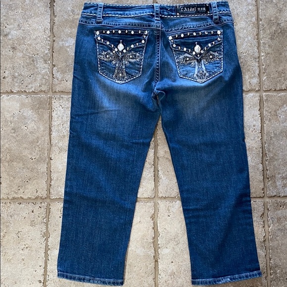 🌺 LA IDOL CAPRIS - Picture 8 of 9